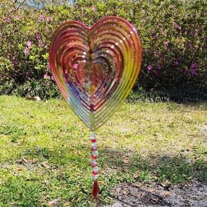 Heart-Shaped Wind Spinner - Multicolor